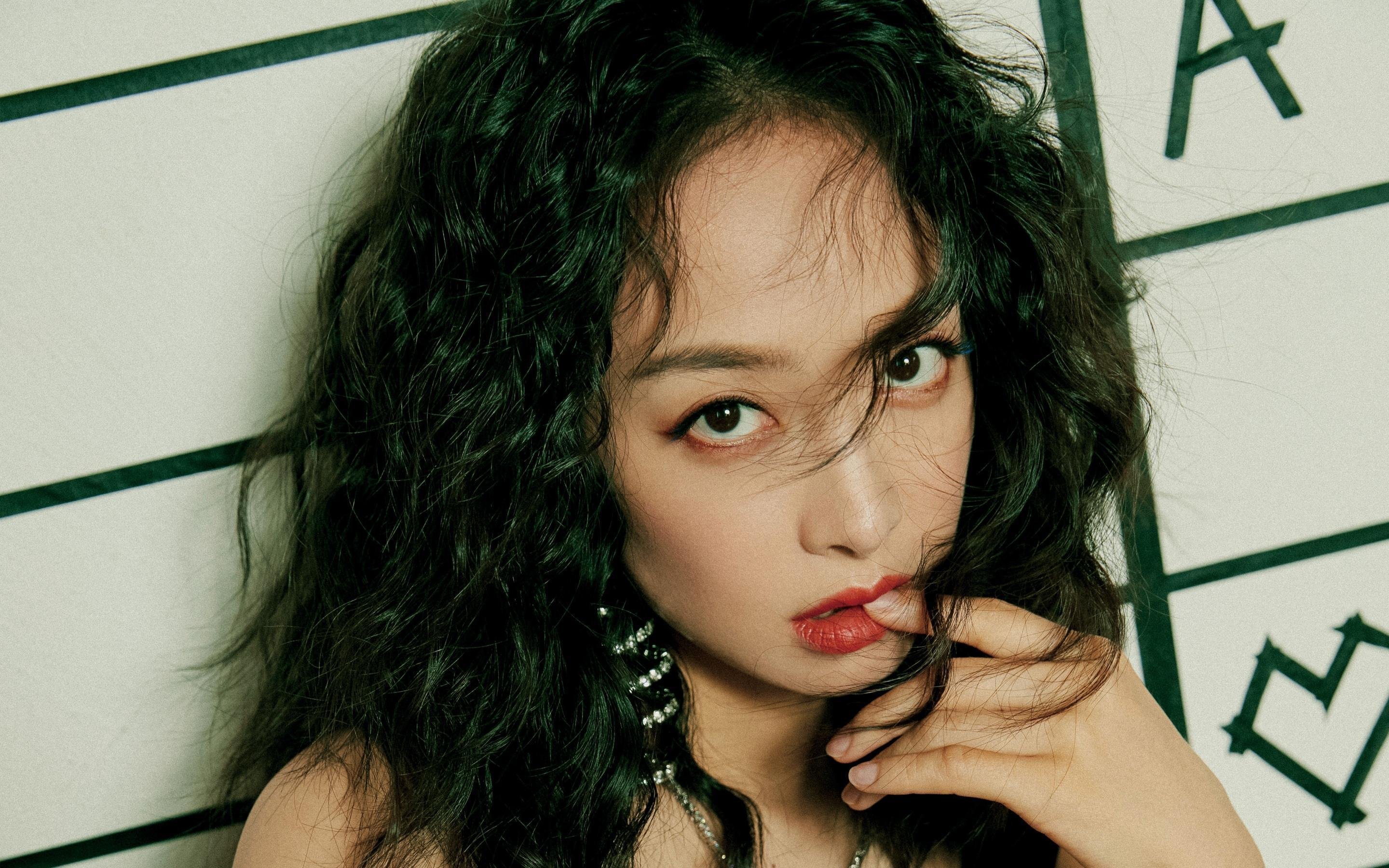 AYX SPORTS-德甲创新战术持续升级，精彩对决精彩纷呈，德甲锦集