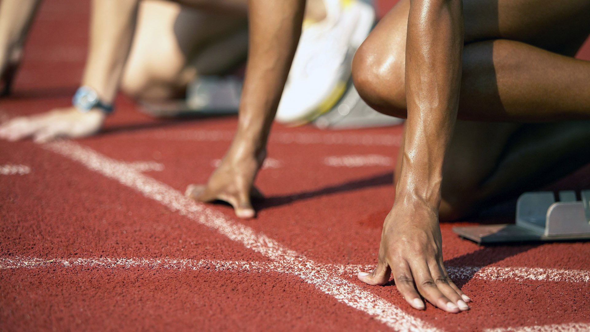 爱游戏-职业教练是否应具备跨文化沟通能力，教练员应该具备怎样的职业素质和技能要求